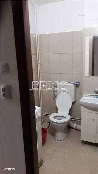 Garsonieră decomandată în Florilor