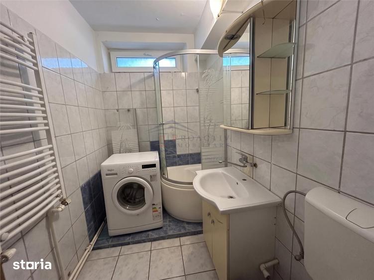 Apartament cu 3 camere semidecomandat în Ultracentral
