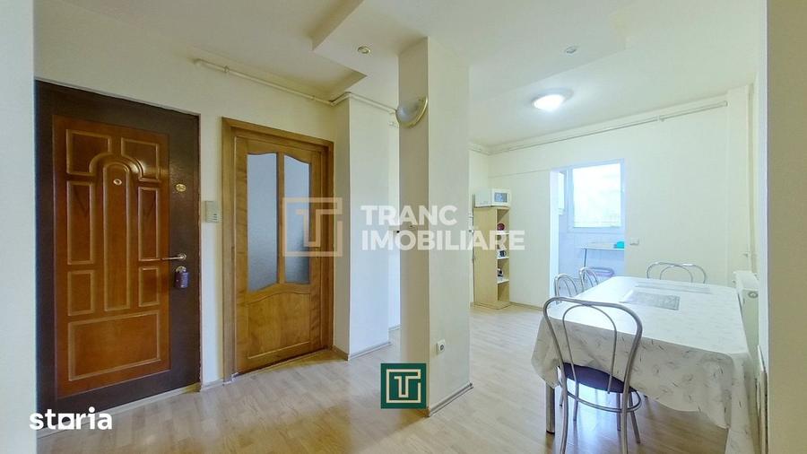 Apartament cu 2 camere decomandat, mobilat în Podgoria