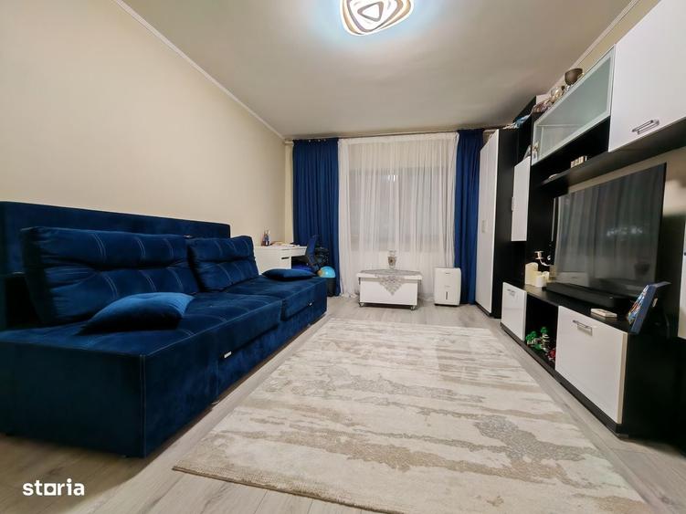 Apartament cu 2 camere decomandat în Central
