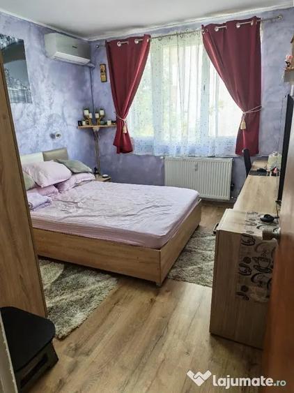 Apartament cu 2 camere decomandat în Drumul Taberei