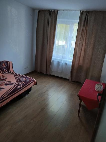 Apartament 3 camere Zona Sens - 1