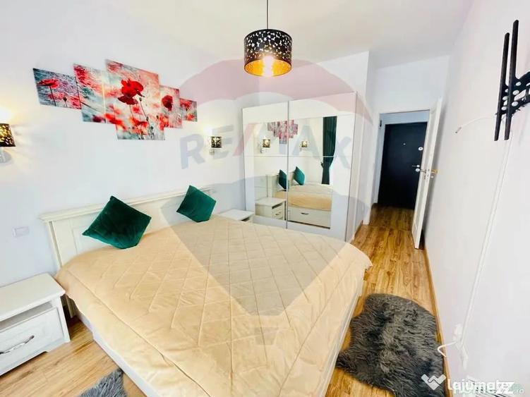 Apartament cu 3 camere decomandat în Lazaret