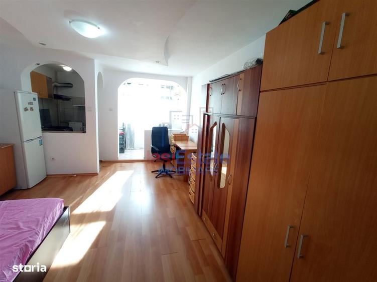 Garsonieră în Tătărași