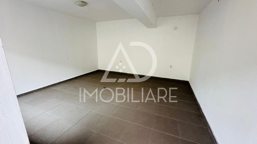 Spațiu comercial, de 500 mp, în Central