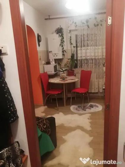 Vand apartament 2 camere Decomandat - 7