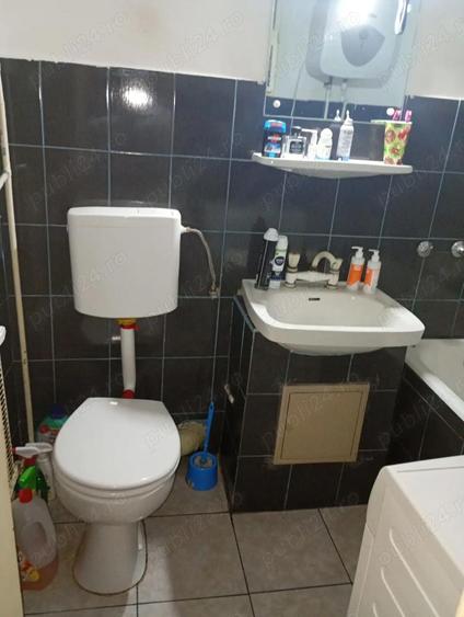 Garsonieră decomandată în Central