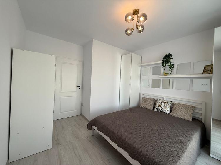 Apartament cu 2 camere decomandat, mobilat în Odăi