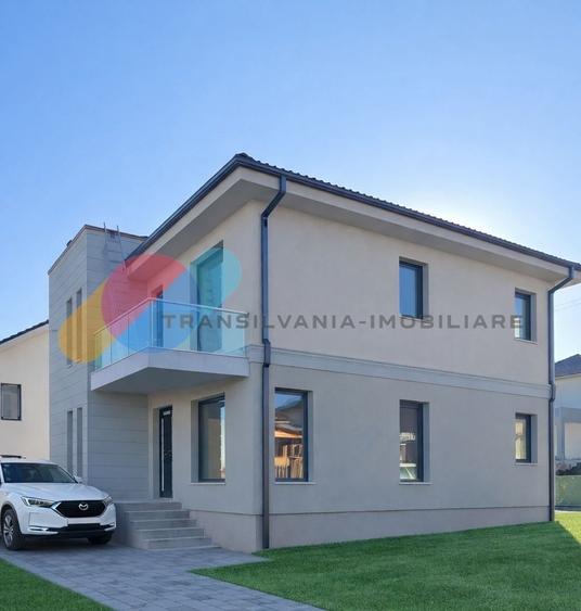 Casă individuală cu 4 camere cu Canalizare în Chinteni