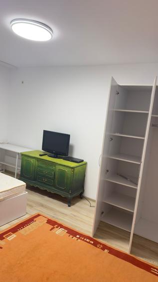 Garsonieră decomandată în Giurgiului