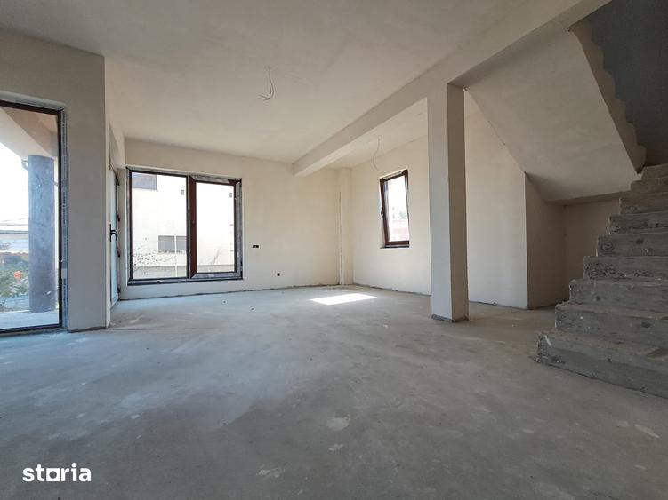 Casă cu 4 camere cu Teren 300 Mp în Apahida