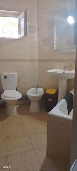 Apartament cu 2 camere decomandat în Tomești
