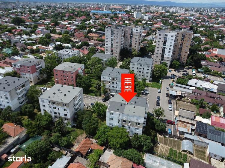 Apartament cu 3 camere decomandat în Micro 5