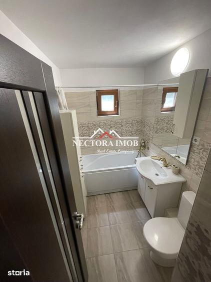 Apartament cu 3 camere în Decebal