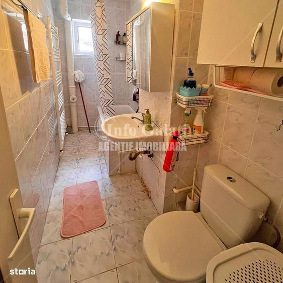Apartament cu 2 camere în Micro 14