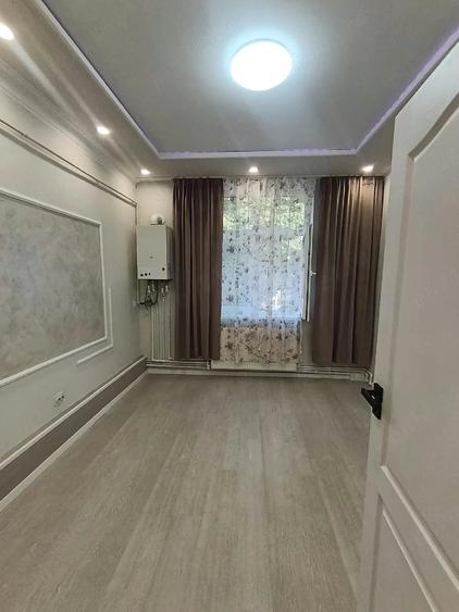 Garsonieră decomandată în Horia