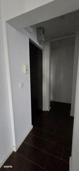 Micro 4 Targoviste , inchiriere apartament 3 camere - 9