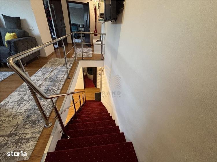 Apartament cu 4 camere decomandat în Ciupercenii Noi