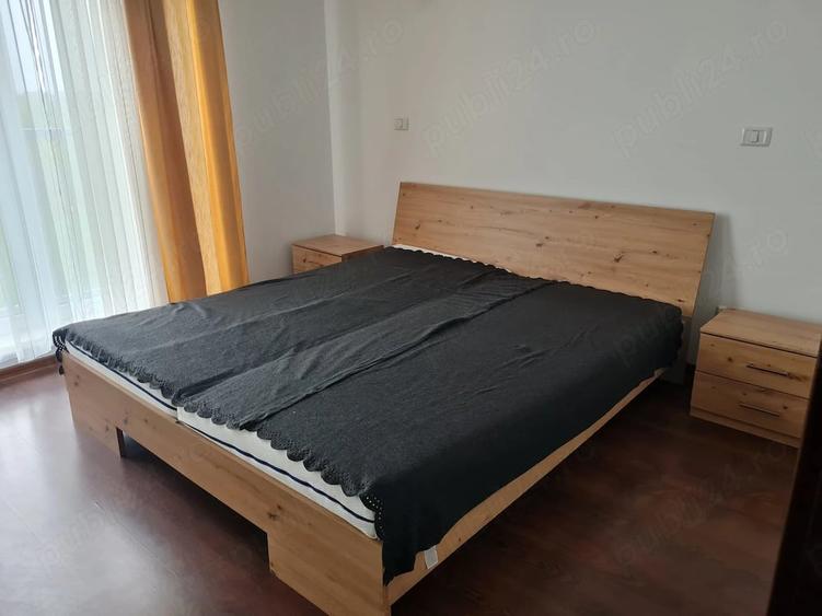 Apartament cu 3 camere semidecomandat în Subcetate
