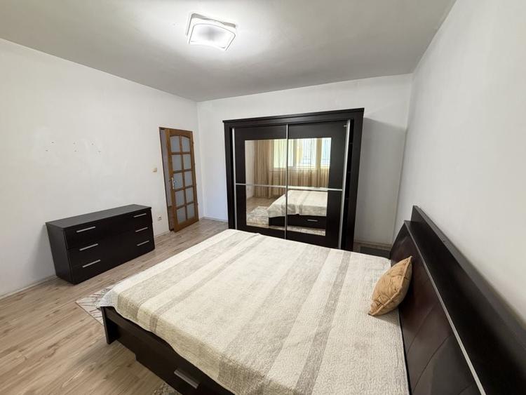Apartament cu 2 camere decomandat, mobilat în Turnișor