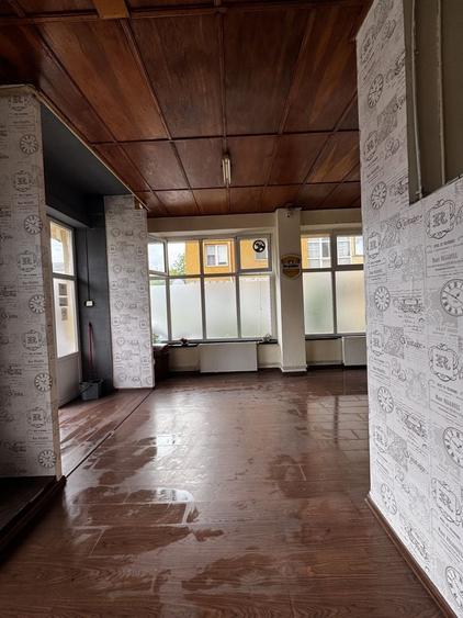 Spațiu comercial, de 47 mp, în Central