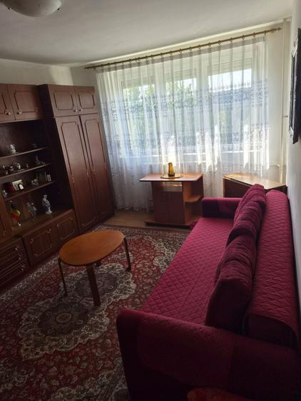 Apartament cu 2 camere decomandat în Berceni