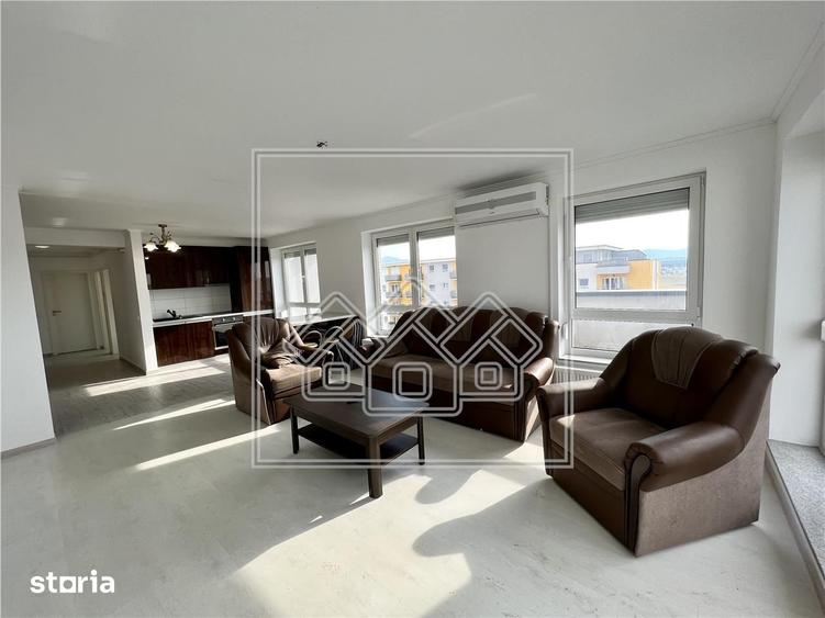Apartament cu 3 camere în Șelimbăr
