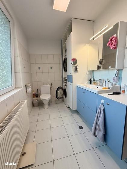 Apartament cu 4 camere semidecomandat în Giarmata