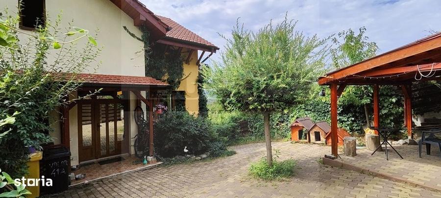 Duplex cu 6 camere cu Canalizare în Baciu