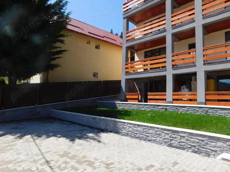Apartament cu 2 camere decomandat în Bușteni