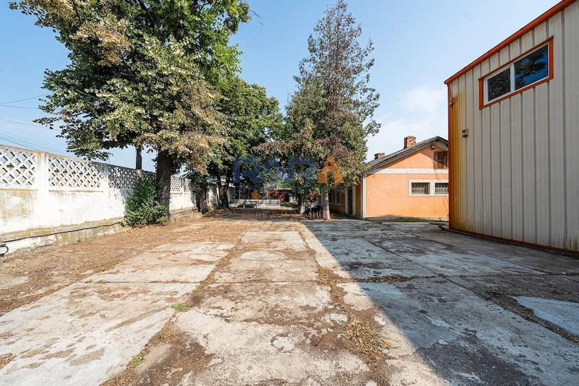 Spațiu comercial, de 450 mp, în Nord