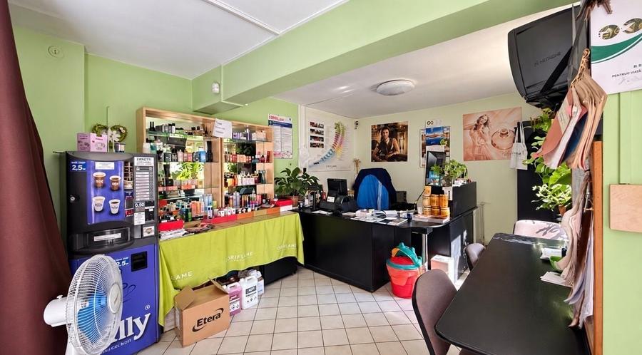 Apartament cu 3 camere în Aradului