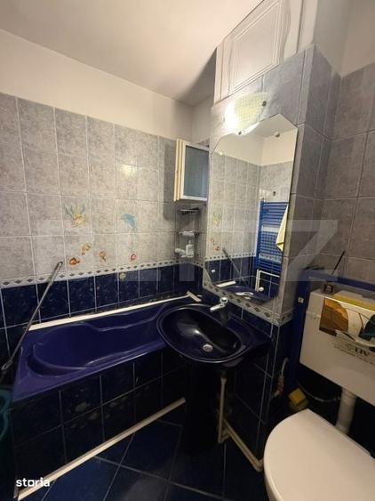 Apartament 3 camere, Decomandat, Zona Mall, Etajul 2 - 4