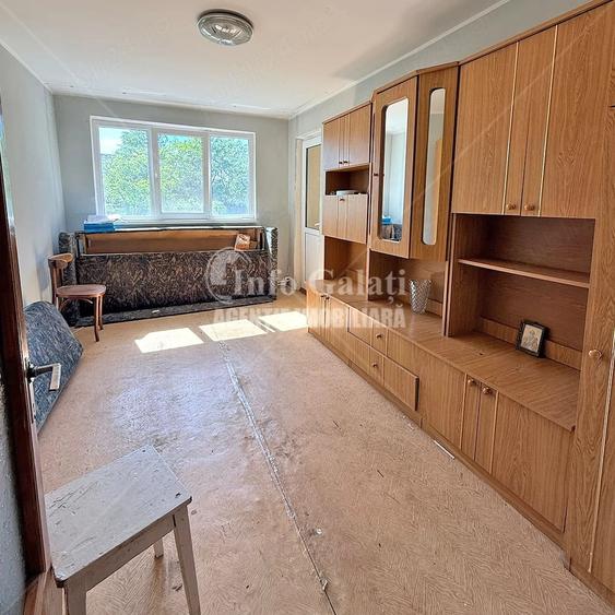 Apartament cu 2 camere decomandat în Micro 39