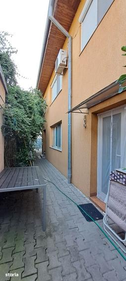 Casă cu 4 camere cu Teren 200 Mp în Baicului