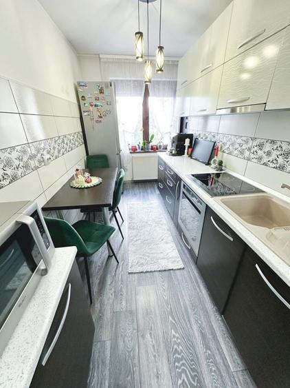 Apartament cu 3 camere în Central