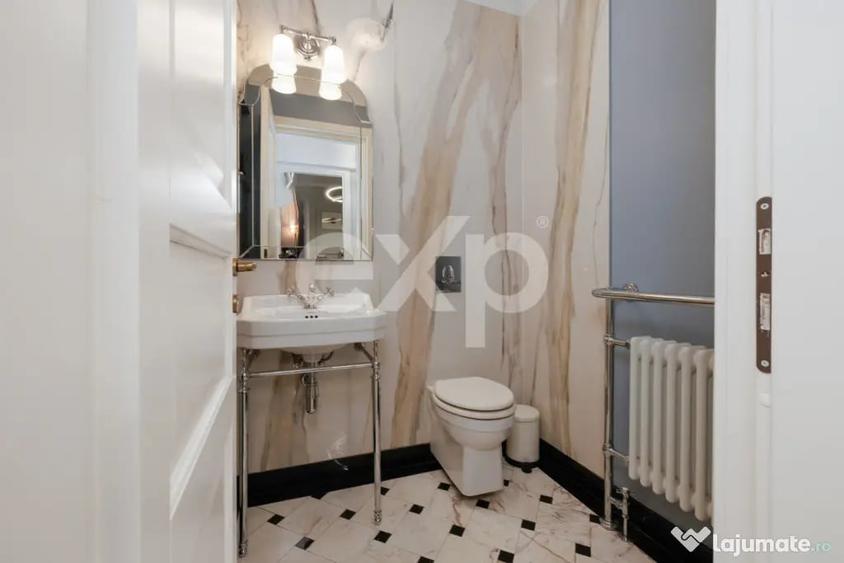 Apartament cu 3 camere decomandat în Capitale