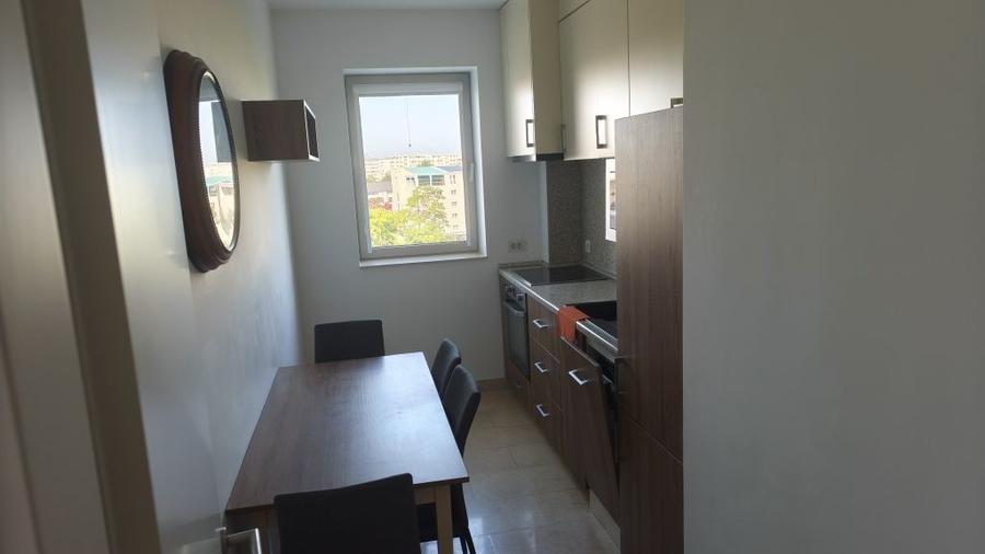 Apartament cu 3 camere decomandat, mobilat în 1 Mai