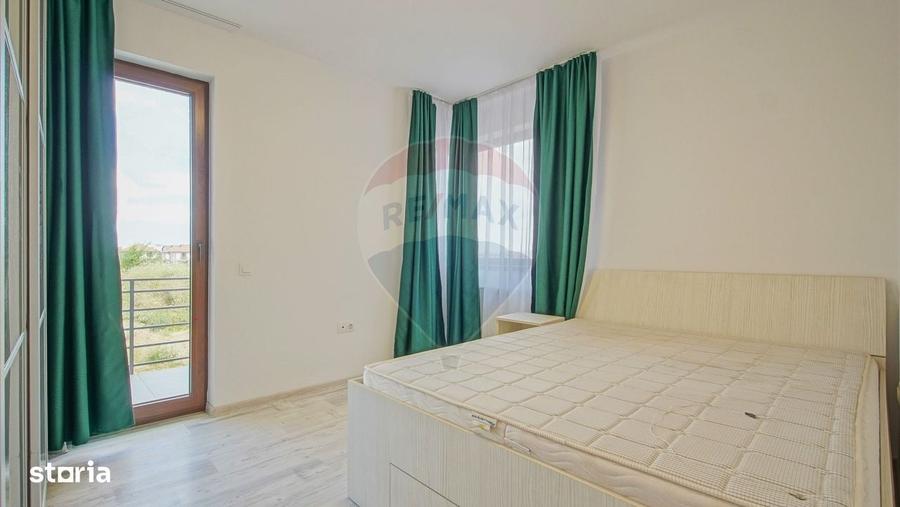 Apartament cu 3 camere decomandat în IAR