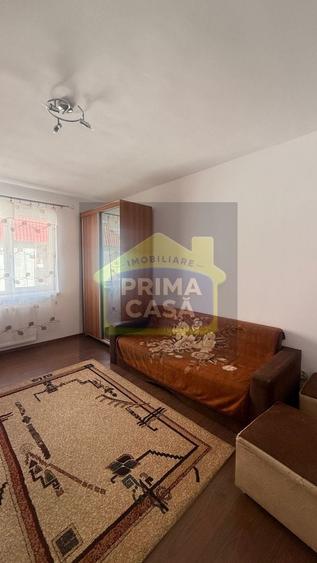 Garsonieră decomandată în Săsar