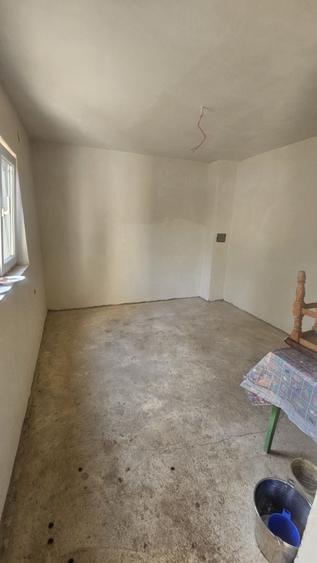 Casă cu 4 camere în Măldăeni