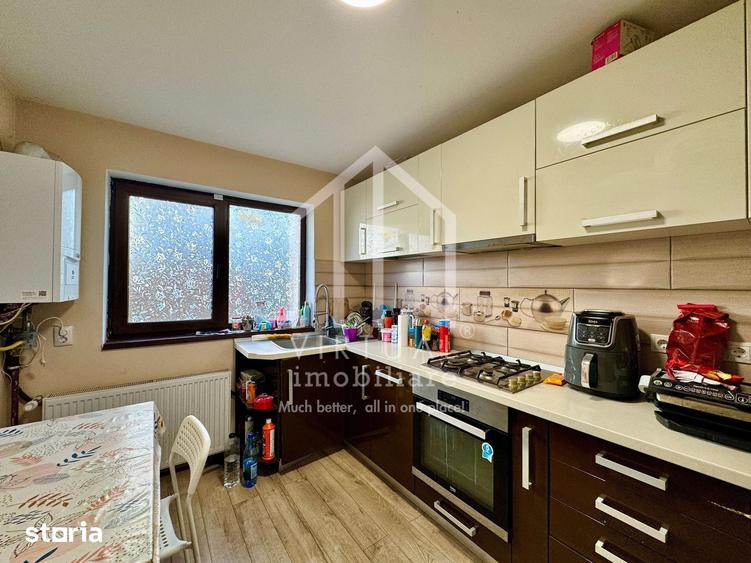 Casă cu 5 camere cu Teren 244 Mp în Central