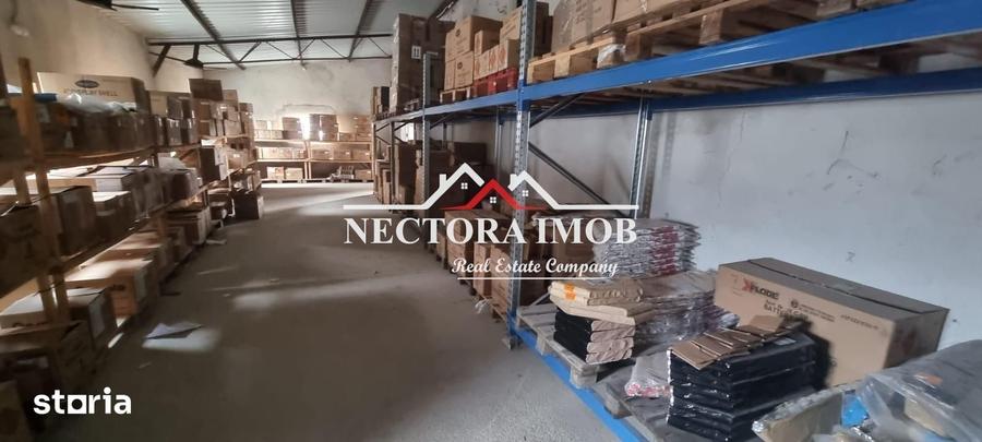 Spațiu comercial, de 240 mp, în Central