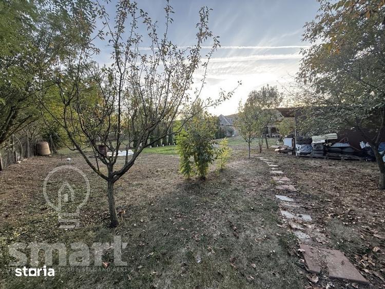 Casă cu 4 camere decomandat cu Teren 1140 Mp în Florești