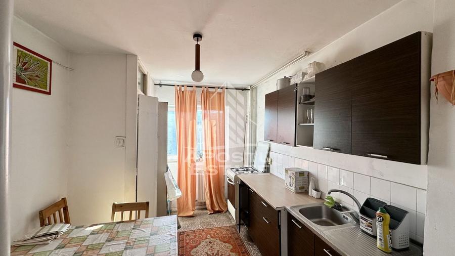 Apartament de vanzare cu 2 camere, decomandat, langa Iulius Town - 6