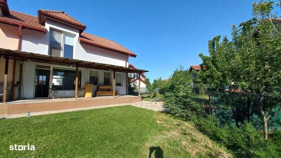 Casă cu 4 camere în Aviației