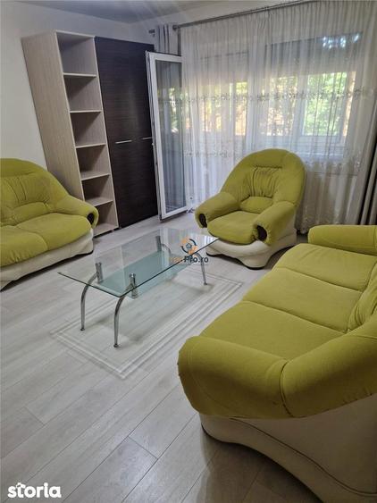 Apartament cu 3 camere decomandat în Șagului