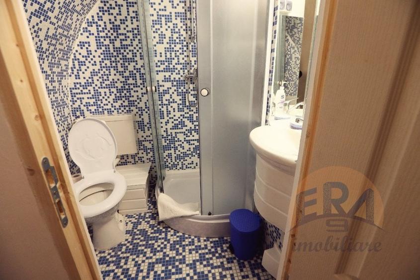 Casă individuală cu 5 camere cu Canalizare în Central