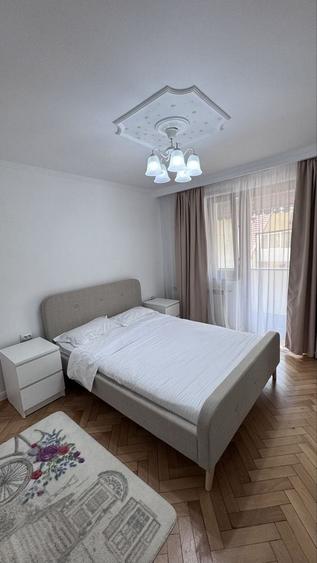 Apartament cu 3 camere în Central