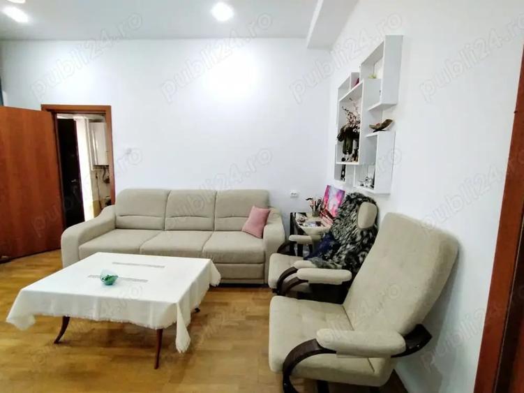 Apartament cu 2 camere semidecomandat în Sinaia